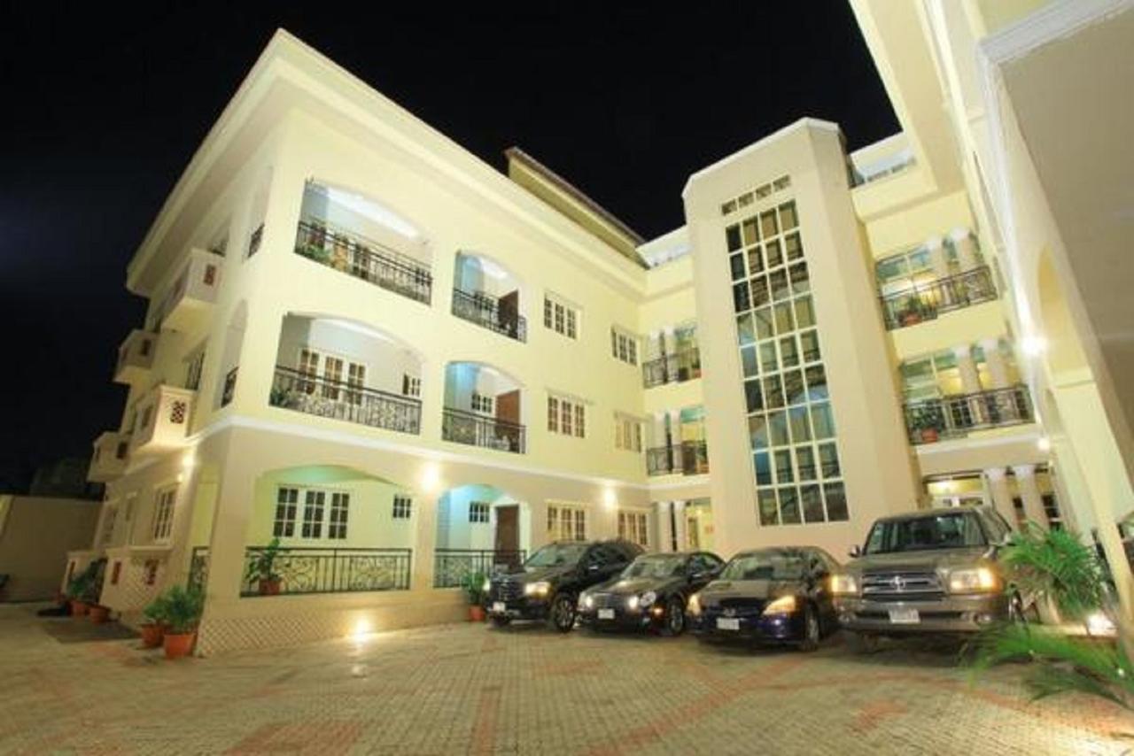 Apartment Royale Hotel & Suite Lagos Exterior photo